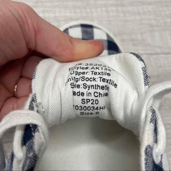 J. Crew Navy Gingham Roap Trip Canvas Lace-Up Sneaker Size 6 - Picture 10 of 10